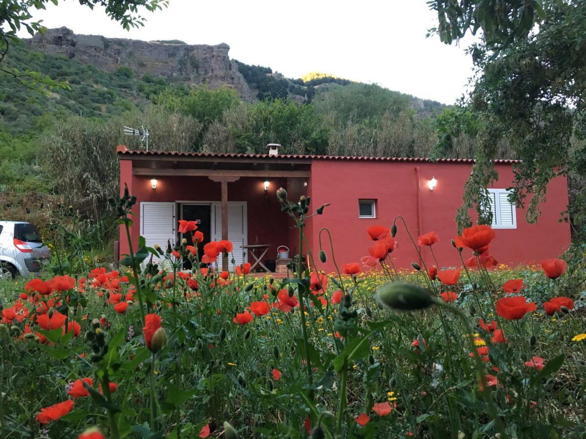 Villa Rafael Vega de San Mateo Esterno foto