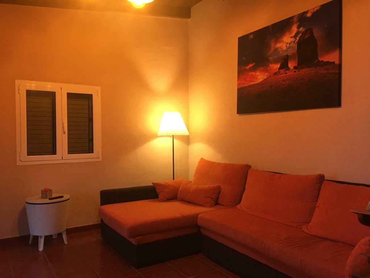 Villa Rafael Vega de San Mateo Esterno foto