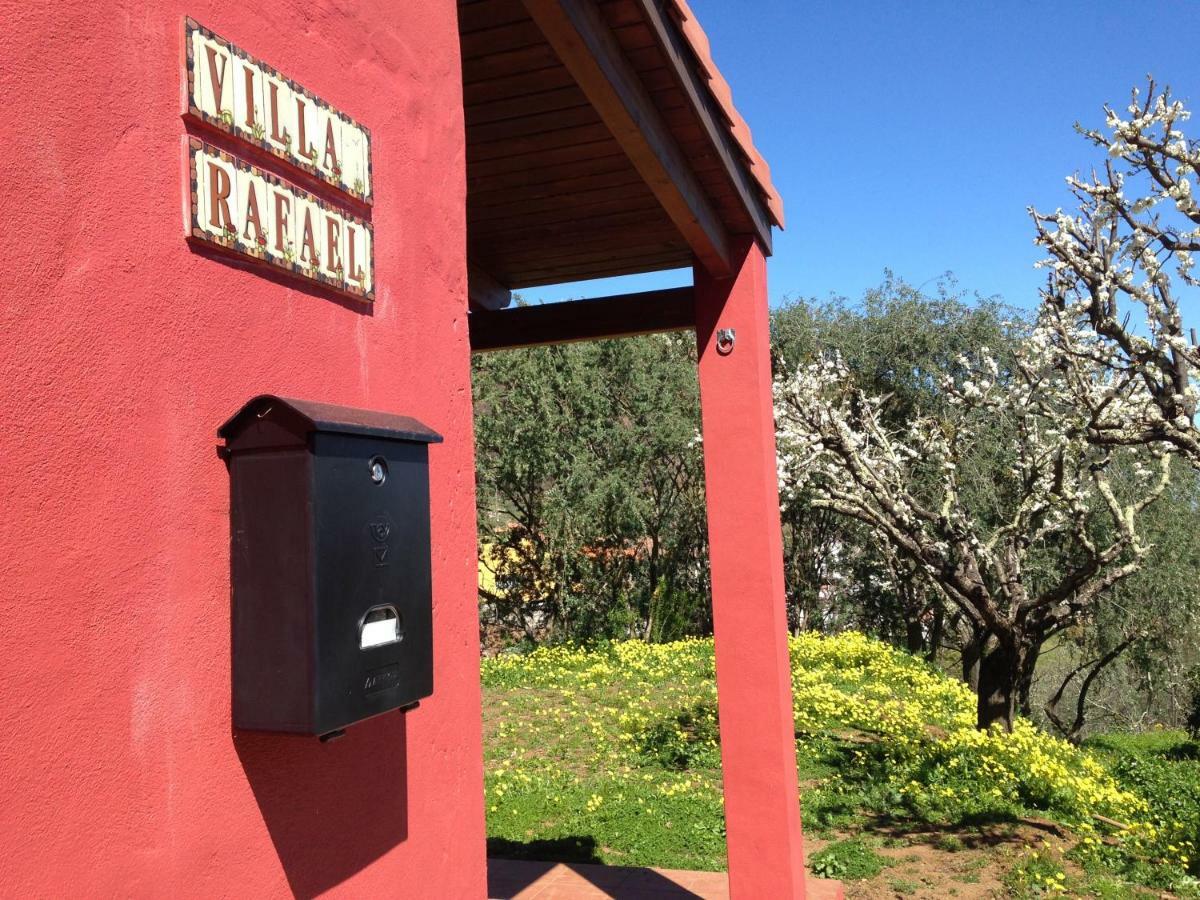 Villa Rafael Vega de San Mateo Esterno foto